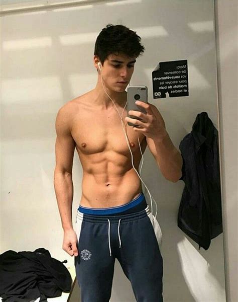 chicos guapos desnudos|385.049+ Fotos y Imágenes de Hombres desnudos Gratis .